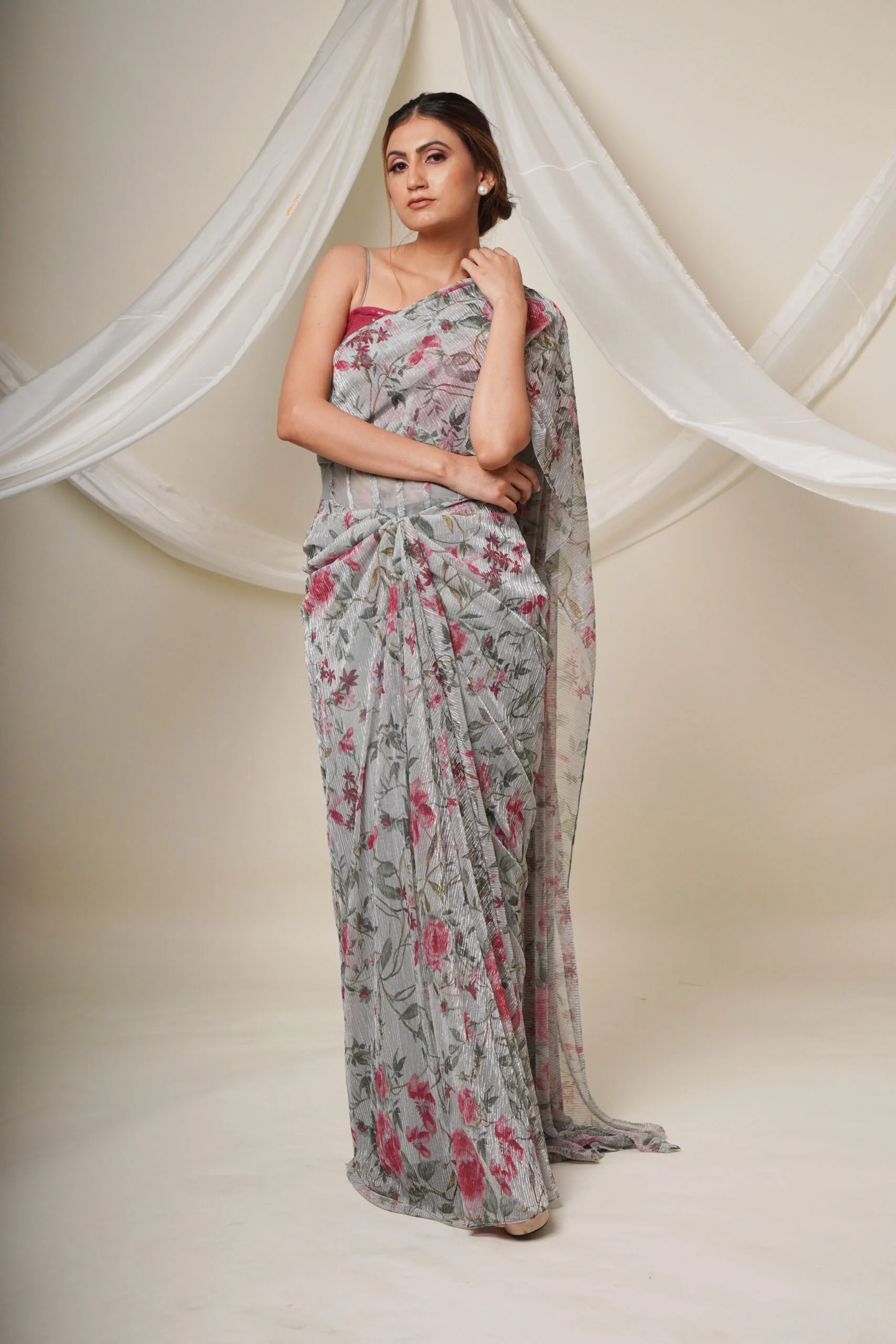 grey floral saree